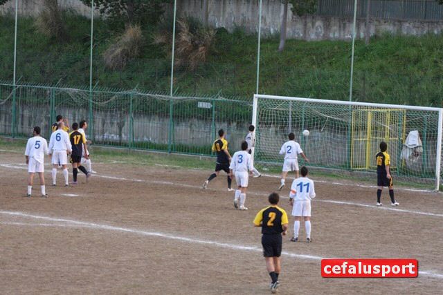 101128_Capaci 150y_tn.jpg